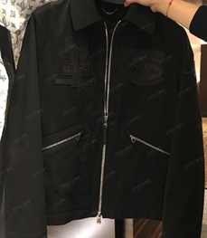 商場品牌-外套-時尚夾克【上?！? pid=