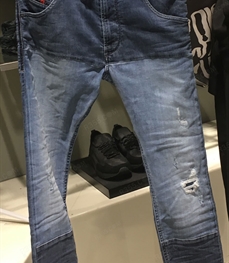 市場男褲-歐貨-潮牌牛仔褲[實拍]