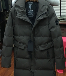 市場上裝-棉衣/羽絨服-（實(shí)拍）時(shí)尚男裝棉服