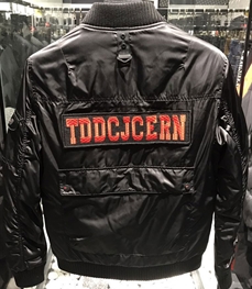 市場上裝-棉衣/羽絨服-時尚男裝棉衣
