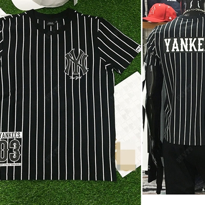 運動品牌-T恤-運動T恤