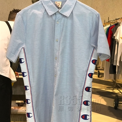 運動品牌-T恤-休閑襯衫