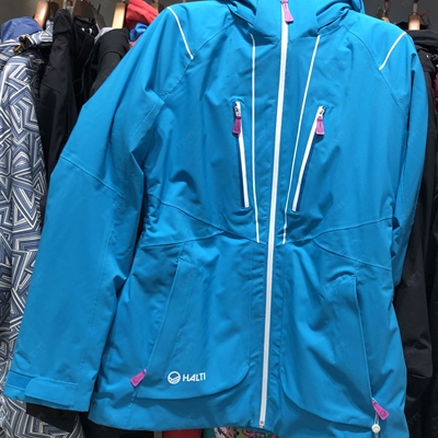 戶外品牌-滑雪服-【實拍】戶外滑雪服