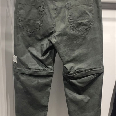 商場品牌-男褲-休閑時尚