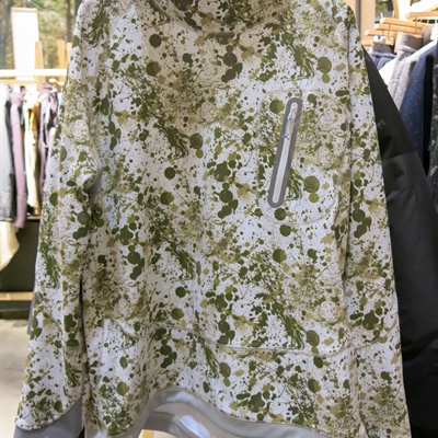 戶外品牌-戶外外套-【Pitti Uomo男裝展】男戶外上衣