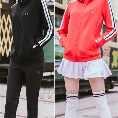 運動品牌-套裝-女運動套裝