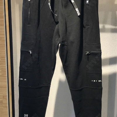 市場(chǎng)男褲-歐貨-潮牌褲（實(shí)拍）