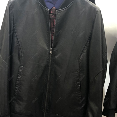 市場上裝-皮衣-上海展會休閑商務皮衣【實拍】