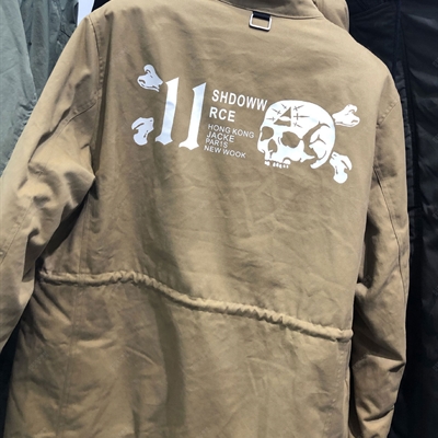 市場(chǎng)上裝-夾克-上海展會(huì)休閑商務(wù)夾克【實(shí)拍】