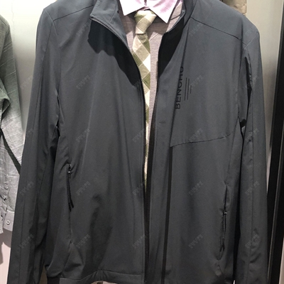 市場(chǎng)上裝-夾克-上海展會(huì)休閑商務(wù)夾克【實(shí)拍】