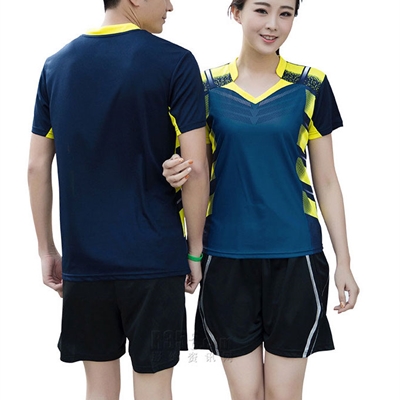 運(yùn)動(dòng)品牌-套裝-女運(yùn)動(dòng)套裝