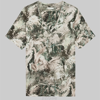 商場品牌-短袖-T恤