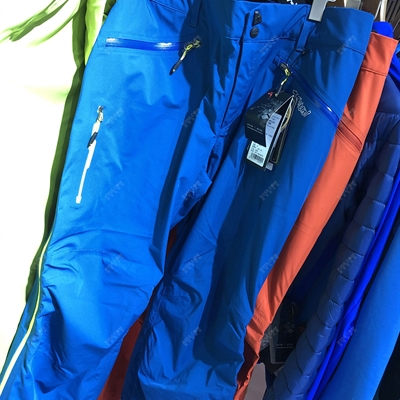 戶外品牌-滑雪服-【南京戶外展】男戶外滑雪服