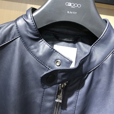 商場品牌-皮衣-皮衣