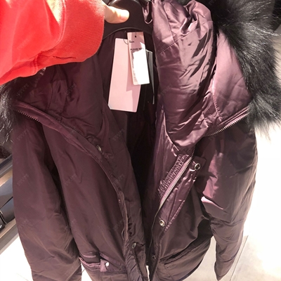 商場(chǎng)品牌-棉服/羽絨服-棉服羽絨服【實(shí)拍】