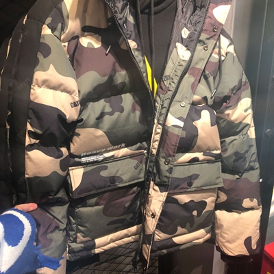 商場(chǎng)品牌-棉服/羽絨服-棉服羽絨服【實(shí)拍】