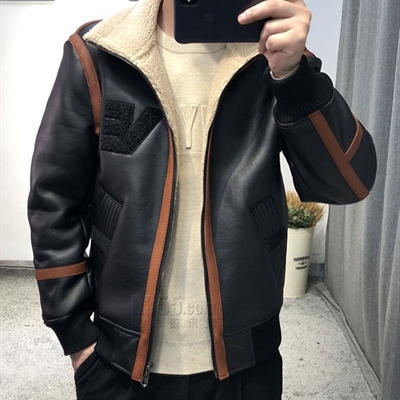 市場上裝-皮衣-時尚商務皮衣