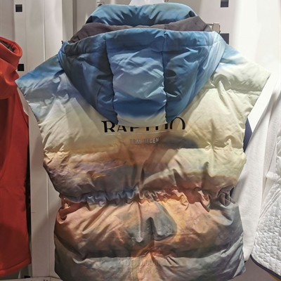 運動品牌-棉衣/羽絨-女運動棉服【實拍】