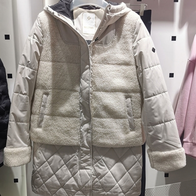 運動品牌-棉衣/羽絨-女運動棉服【實拍】