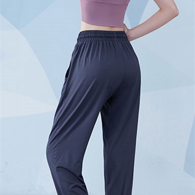 運動品牌-套裝-女運動套裝