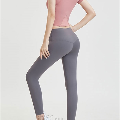 運(yùn)動品牌-套裝-女運(yùn)動套裝