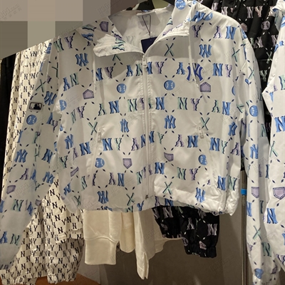 運(yùn)動(dòng)品牌-外套-女運(yùn)動(dòng)單衣【實(shí)拍】