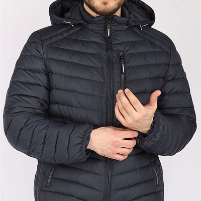 市場上裝-棉衣/羽絨服-商務(wù)棉服