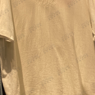 商場品牌-短袖-T恤