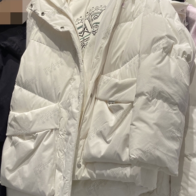 運動品牌-棉衣/羽絨-女運動棉服【實拍】