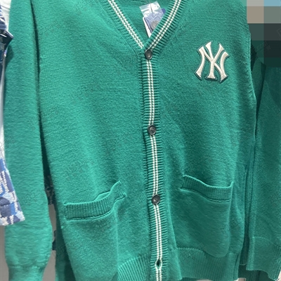 運(yùn)動(dòng)品牌-外套-男運(yùn)動(dòng)單衣【實(shí)拍】
