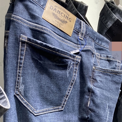 商場品牌-牛仔褲-牛仔褲