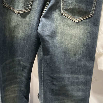 商場品牌-牛仔褲-牛仔褲