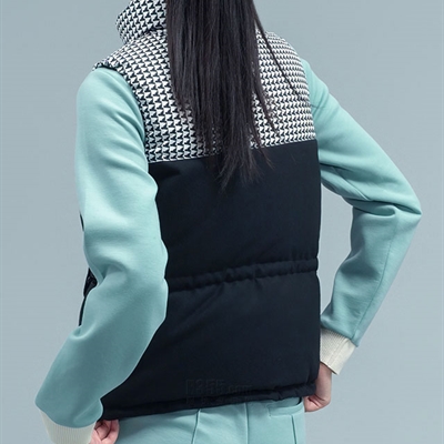 運(yùn)動(dòng)品牌-棉衣/羽絨-女運(yùn)動(dòng)棉服