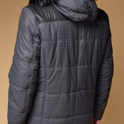 市場上裝-棉衣/羽絨服-商務棉服