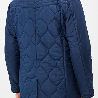 市場上裝-棉衣/羽絨服-商務棉服