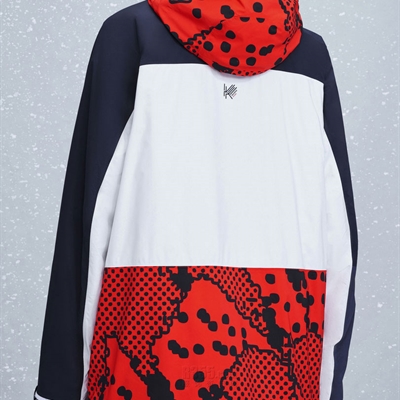 戶外品牌-滑雪服-女戶外滑雪服