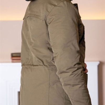 市場上裝-棉衣/羽絨服-商務棉服