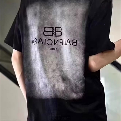 市場(chǎng)上裝-T恤-歐貨T恤