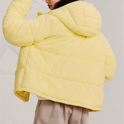 運(yùn)動(dòng)品牌-棉衣/羽絨-女運(yùn)動(dòng)棉服