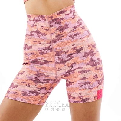 運(yùn)動品牌-套裝-女運(yùn)動健身套裝