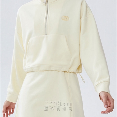 運動品牌-衛(wèi)衣-女運動衛(wèi)衣