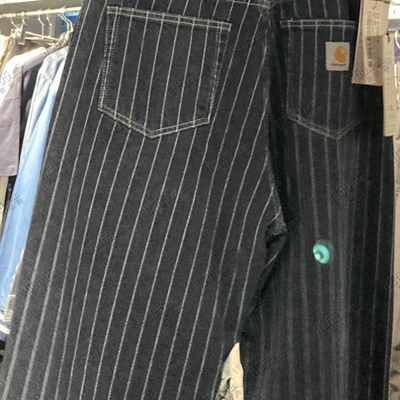 商場品牌-牛仔褲-牛仔褲{實(shí)拍}