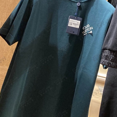 商場品牌-短袖-T恤{實拍}