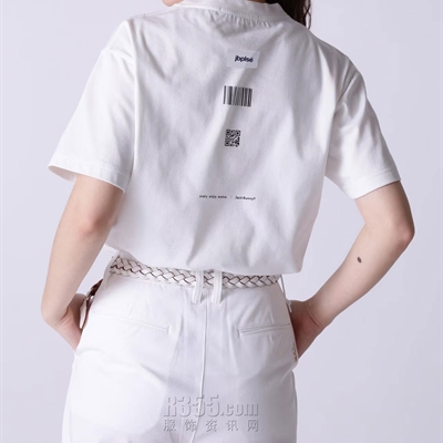 運動品牌-T恤-女運動T恤