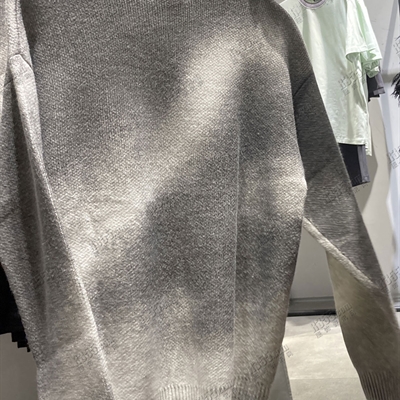 商場品牌-套頭-毛衫{實拍}
