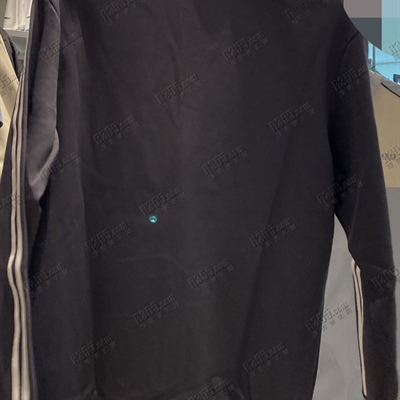 運(yùn)動(dòng)品牌-外套-男運(yùn)動(dòng)單衣【實(shí)拍】