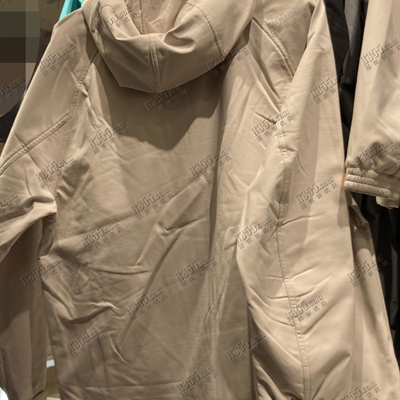 運(yùn)動(dòng)品牌-外套-男運(yùn)動(dòng)單衣【實(shí)拍】