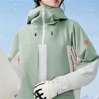 戶外品牌-滑雪服-女戶外滑雪服
