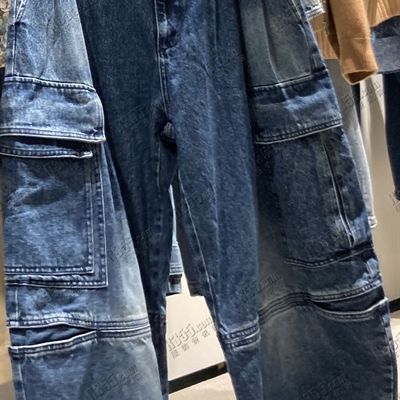 商場品牌-牛仔褲-牛仔褲
