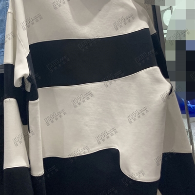 商場品牌-套頭-衛衣